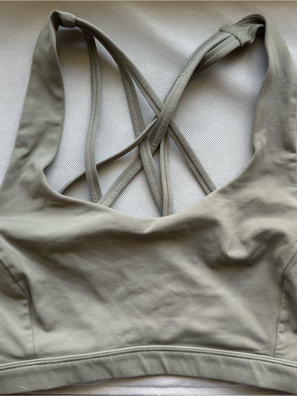 LULULEMON Crisscross Back Sports Bra in Sage Green